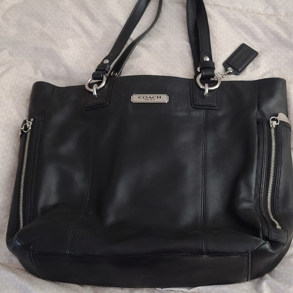 Coach hand bag